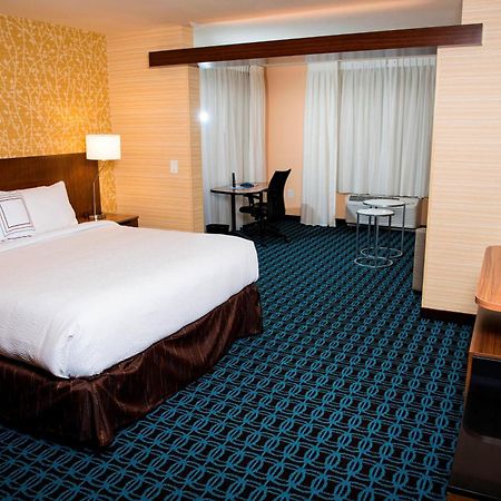 Fairfield Inn & Suites By Marriott Cincinnati Uptown/University Area Exterior foto